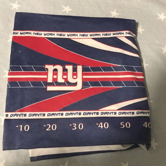 New York Giants Book Cover 🏈 - Picture 2 of 6